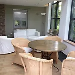 Des Grandsarts Nyaraló *